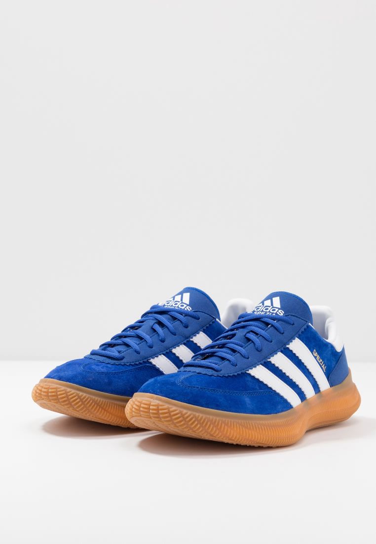chaussure-de-handball-adidas-130jvp-1.jpg